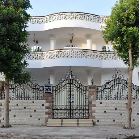 White Villa Луксор Екстериор снимка