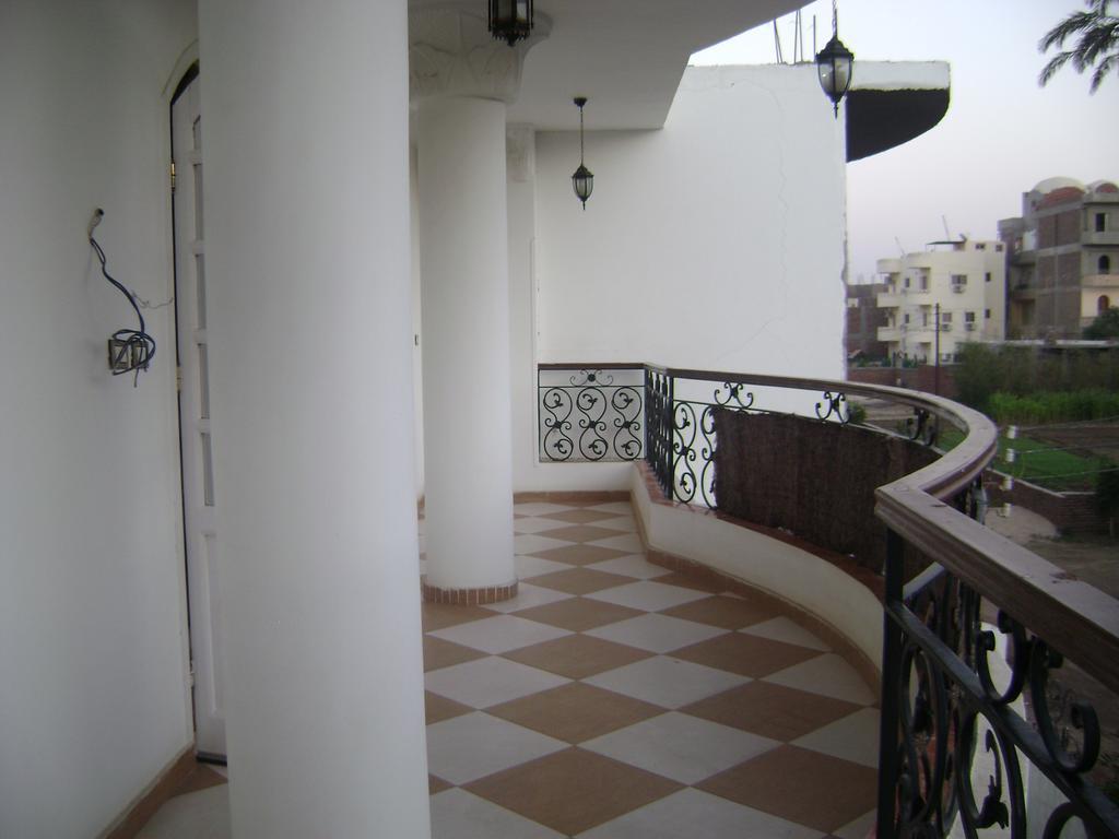 White Villa Луксор Екстериор снимка