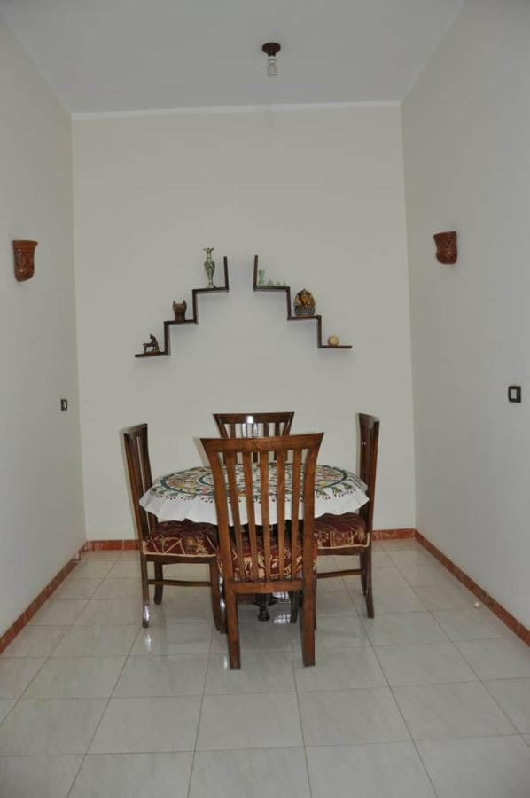 White Villa Луксор Екстериор снимка